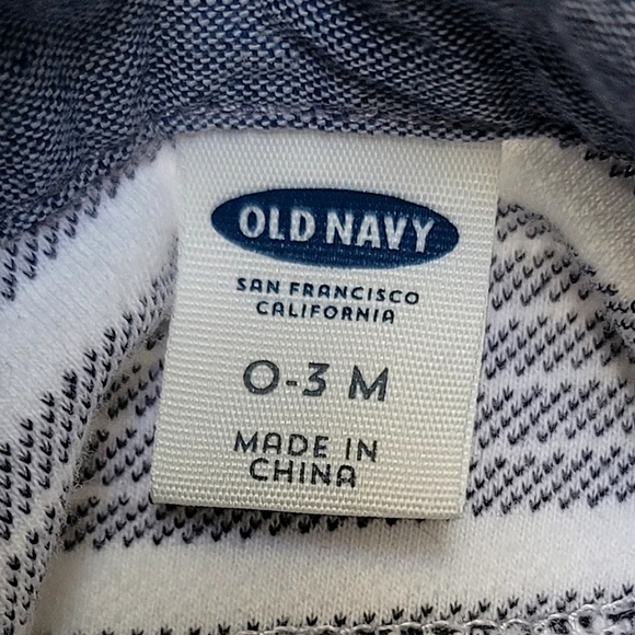 Old Navy Baby Boy Striped Romper w Collar Size 0-3 months - Picture 4 of 5